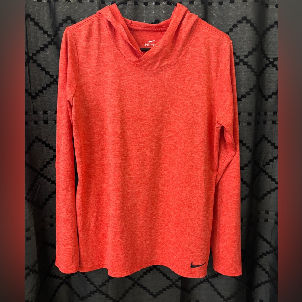 Nike Dri-FIT Long Sleeve Hooded Performance Tee